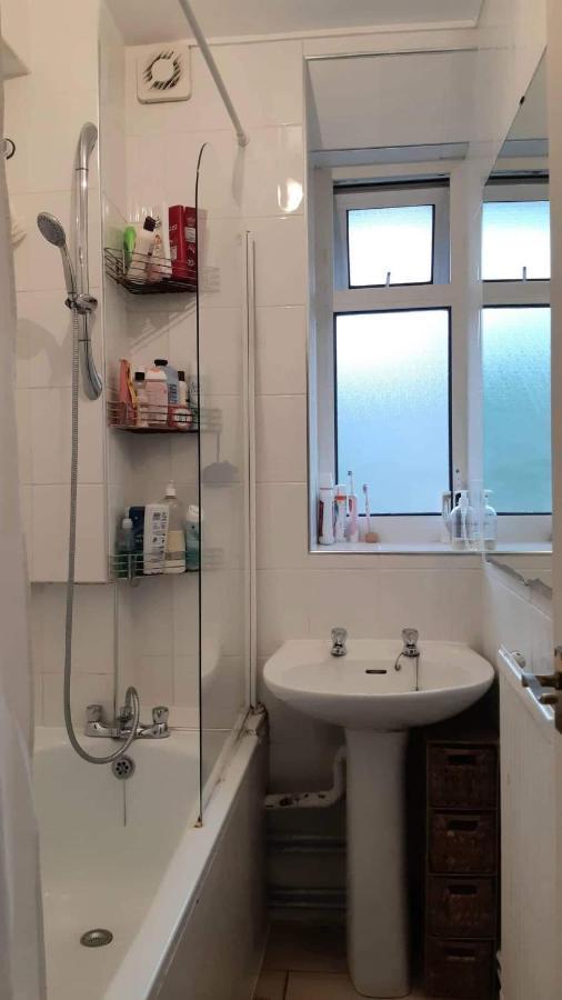 Cosy Room In Camden Town Zone 2 Londres Exterior foto